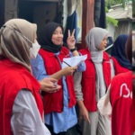 Ketika Teknologi Memisahkan, Kepedulian Sosial menyatukan: Kisah Inspiratif Seorang Volunteer