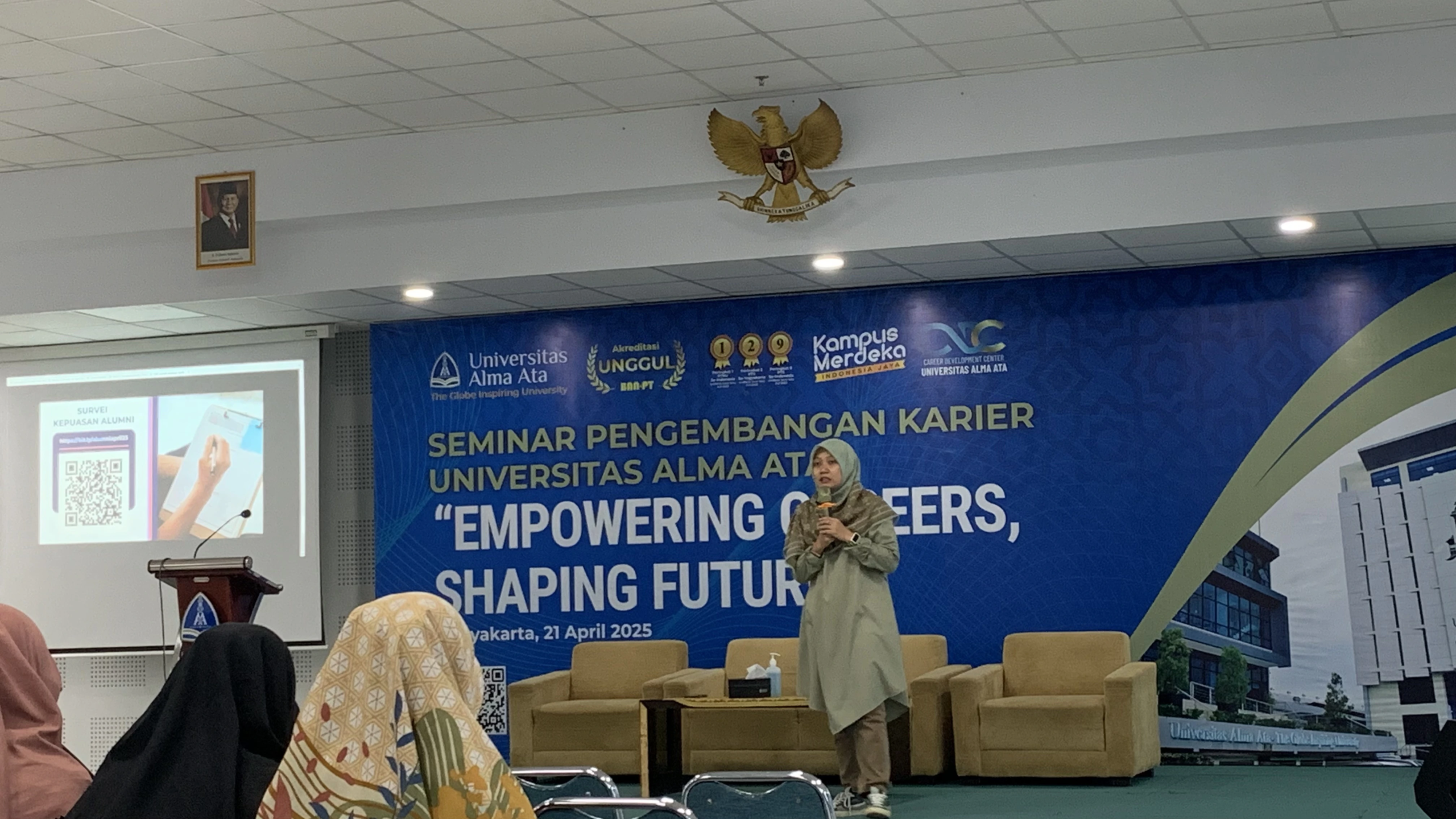 Sosialisasi Pengembangan Karier oleh CDC Universitas Alma Ata Yogyakarta: Persiapkan Mahasiswa Hadapi Dunia Kerja