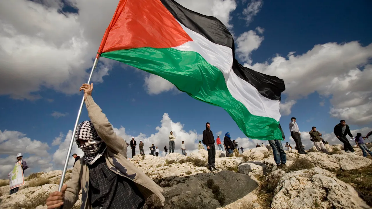 Dari Iman ke Revolusi: Palestina sebagai Simbol Perlawanan Global