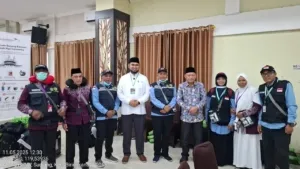 Wagub Maluku Utara Lepas Jamaah Haji Kloter 15 ke tanah suci