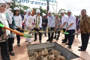 Wagub Malut & Menkes Budi Gunadi Sadikin Letakkan Batu Pertama RSUD Sanana