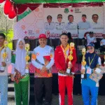 Tim PMR MAN Insan Cendekia Halbar menerima penghargaan Juara 1 Gebyar PMR & KSR se-Maluku Utara.