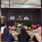 Wagub KH. Sarbin Sehe meninjau peserta kafilah Maluku Utara di STQ Nasional Sulawesi Tenggara 2025
