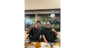 Pertemuan hangat antara Ketua Umum HIPPMAMORO Yogyakarta sekaligus Koordinator Umum Forum BEM DIY dengan Dr. Firman Jaya Daeli, mantan anggota DPR RI/MPR RI, menjadi ruang dialog seputar kepemimpinan dan peran mahasiswa dalam pembangunan bangsa.