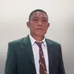M. Ade Bahtiar, SKM., MM., Bendahara Umum PC GP Ansor Kota Tidore Kepulauan, saat memberikan keterangan pers terkait rencana pelaksanaan Pelatihan Kepemimpinan Dasar (PKD) GP Ansor tahun 2025 di Oba Tengah, Kota Tidore Kepulauan.