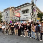 Forum BEM Se-DIY aksi damai Hari Kesehatan Mental Sedunia di Yogyakarta menuntut pembebasan aktivis dan tahanan politik