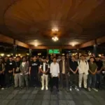 Gunawan Fiantara, Koordinator Wilayah Aliansi Mahasiswa Nusantara (AMAN) DIY, menyampaikan pandangan dalam Dialog Kebangsaan bertema “Menyambut Satu Tahun Pemerintahan Prabowo–Gibran” di Canggir Bumi Coffee, Yogyakarta, Senin (27/10/2025).