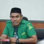 Ketua Panitia Konfercab II NU Kota Tidore Kepulauan, Jafar Noh Idrus, saat memimpin rapat persiapan jelang pelaksanaan Konfercab NU, Jumat (19/12/2025).