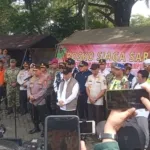 Arus balik Lebaran 2026 di Pelabuhan Bakauheni terpantau padat, Kapolri Jenderal Listyo Sigit Prabowo turun langsung meninjau dan menyapa para pemudik demi memastikan keamanan dan kenyamanan perjalanan. Sumber: Agung Gumelar