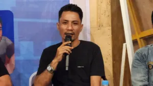 Dialog publik refleksi 17 tahun Kabupaten Pulau Morotai membahas evaluasi pemekaran dan arah pembangunan daerah