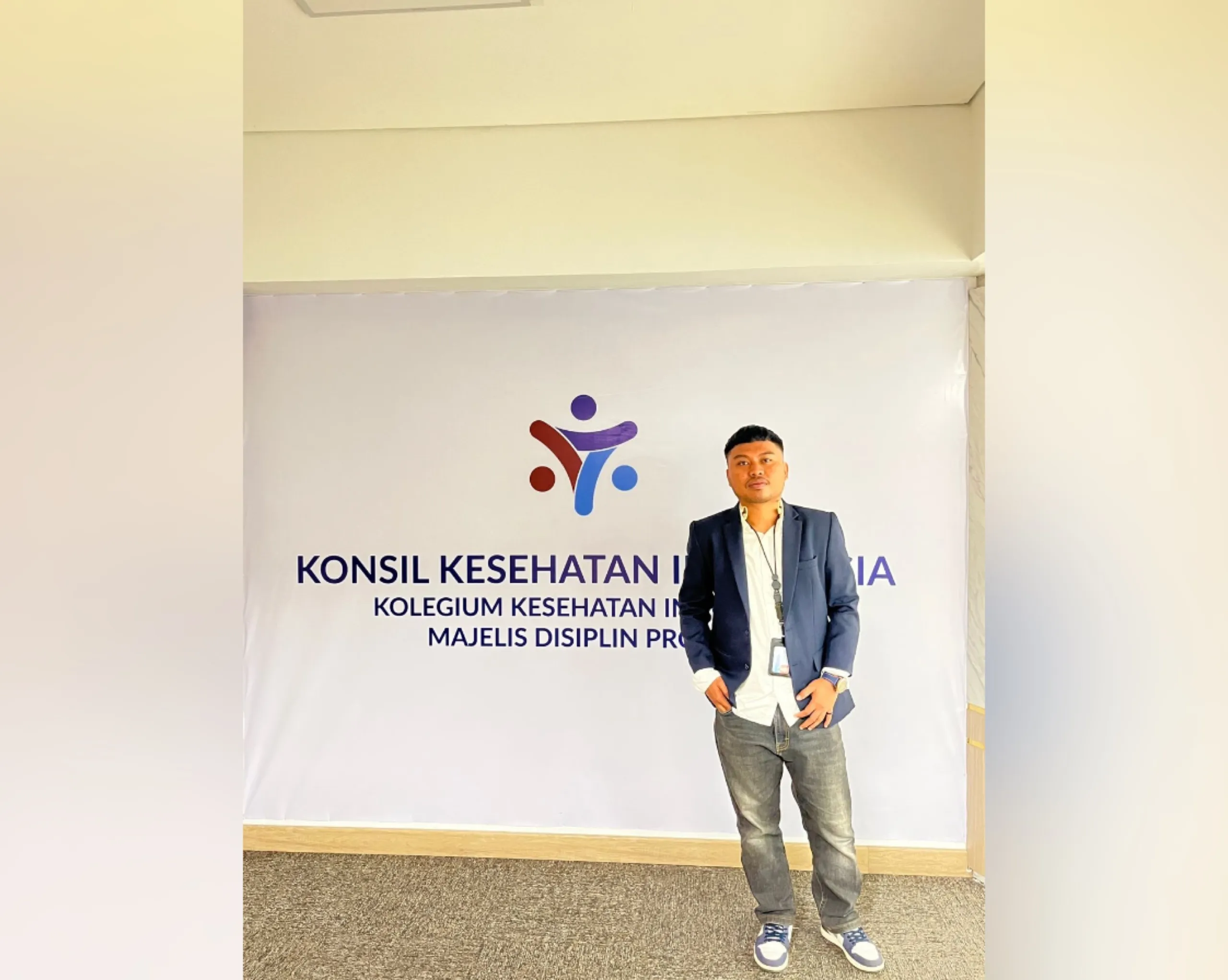 Tim Advokasi Untuk Keadilan Marganda saat melaporkan kasus dugaan malpraktik medis ke lembaga negara. Source : Istimewa