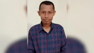 Akademisi UNUTARA Desak Komisi Dua DPRD Kota Ternate mengusut tuntas dugaan pungli ruko Pasar Gamalama senilai Rp1 juta per bulan yang mencekik pedagang kecil.