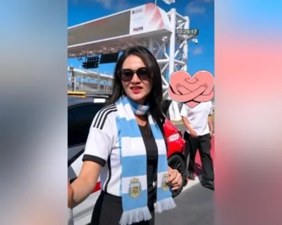 Atmosfer Piala Dunia 2026 kian terasa di Malut. Foto Gubernur Sherly Tjoanda kenakan jersey Argentina viral di medsos dan pancing reaksi warganet.