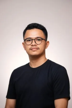 Fahri Sibua (Ketua Bidang Ekonomi DPD II KNPI Pulau Morotai)