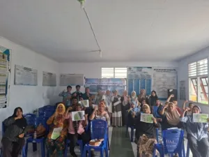 Kegiatan Literasi Digital Spasial FKIP UNKHAIR Rua digelar bersama HAGI dan Forum PRB Ternate guna melatih warga memetakan jalur evakuasi paska-bencana.