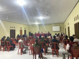 Mahasiswa KKSD UMMU Kelompok 5 Desa Woda resmi memulai masa pengabdian masyarakat. Rencana program kerja disepakati lewat rapat koordinasi bersama pemdes.