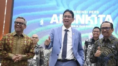 Anggaran Makan Bergizi Gratis 2026 Dipangkas Menkeu Purbaya Yudhi Sadewa dari Rp335 triliun menjadi Rp268 triliun atas instruksi Presiden Prabowo.