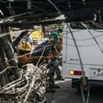Listrik Sumatera Lumpuh Total pada Jumat malam (22/5). Gangguan sistem kelistrikan membuat wilayah Riau hingga Aceh gelap gulita. PLN sampaikan maaf.