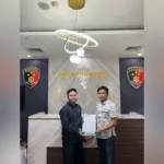 Penyerahan berkas laporan oleh LBH GP Ansor Maluku Utara di Bareskrim Polri