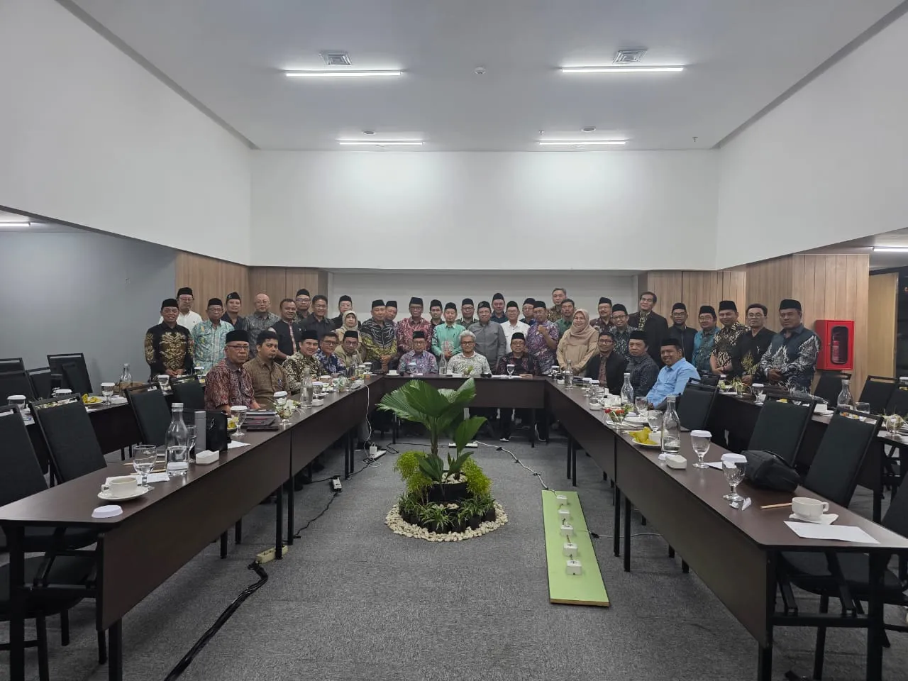 Sinergi UNUTARA Forum Rektor PTNU resmi diperkuat dalam pelantikan pengurus baru di Gedung PBNU Jakarta demi akselerasi tata kelola riset nasional.