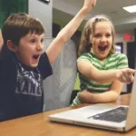 Kebijakan regulasi digital sekolah oleh Pemerintah Norwegia