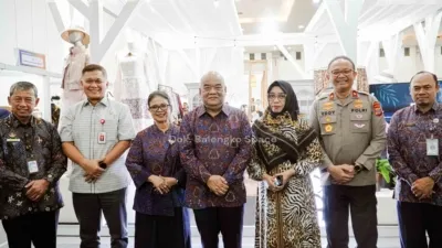 Ketua Dekranasda Maluku Utara Ny Rusni Sarbin Hadiri Jogja Fashion Week 2026