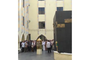 Manasik Haji Mandiri Pekan Kelima: Jemaah Ternate Praktik Langsung Tata Cara Umrah