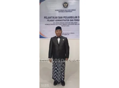 Muchdar Mustafa Dilantik Kepala Kantor Kementerian Haji Ternate oleh Menteri Irfan Yusuf